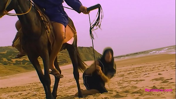 BDSM model Alex Zothberg desert gimp