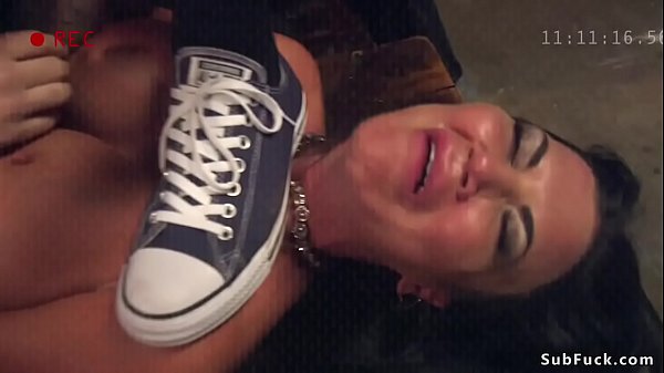 Fat tits Cougar double penetration gang-bang fucked