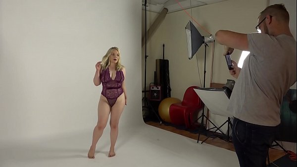 Jade Samantha Photoshoot gone wrong corded and ball-gagged