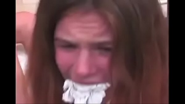 anne howe has rough girly-girl hump