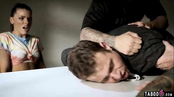 Narcotics smuggling teenies in deep trouble with customs