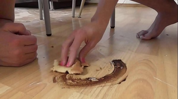 Queen Empire Princess Smiley Mistress Lynna predominate and abase marionettes