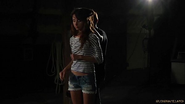 Bondage Fetish – Hardcore spanking and punishment for teen slave deepthroat