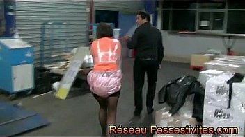 CLIP Kidnappées abusées fouettées livrées