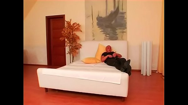 Cheerful floosy Morgan Moon gets access to a python