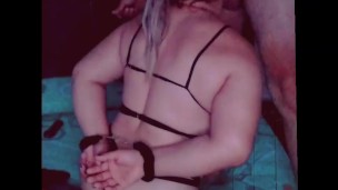 جديد دار لقحاب فالمعاريف خويتها وهي تتغوت وتتقول متوعتنيش فحشوني