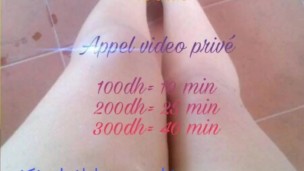 حواية مطرفة كتحوا فتلفون salope pute se masturbe sur telefone