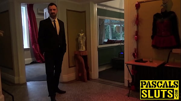 Luscious Vicki Powell pounded before mouthful of cum